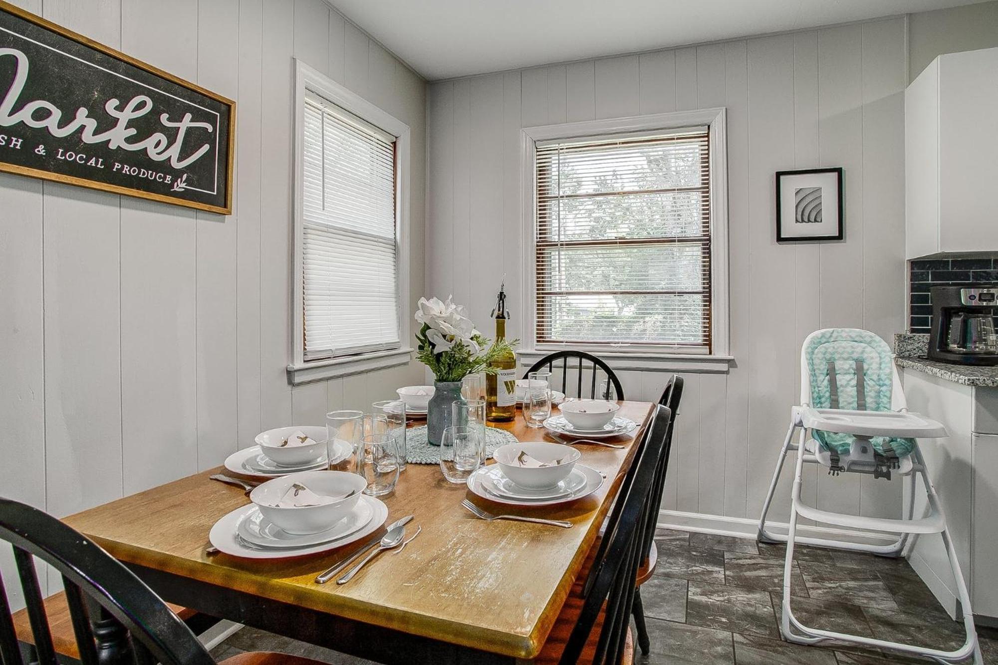 Chic Home With Huge Grassy Yard 7 Mins To Arrowhead Stadium 独立城 外观 照片